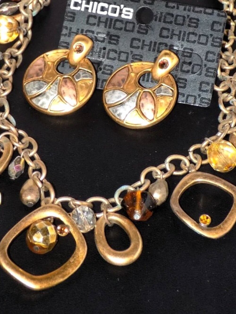 Lot of 7 New & Vintage Chico's Necklaces & Earrings Bundle - Picture 2 of 9